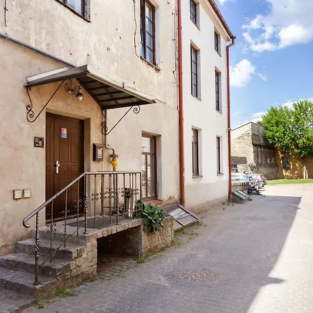 Classical Heart Of Old Town - Free Parking Apartment *
