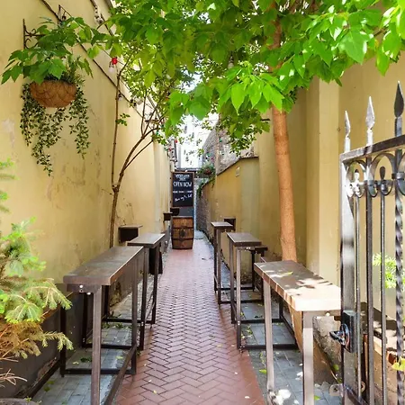 Apartment Classical Heart Of Old Town - Free Parking *