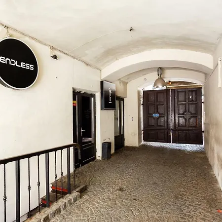 Classical Heart Of Old Town - Free Parking *