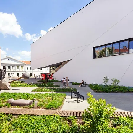 Classical Heart Of Old Town - Free Parking *